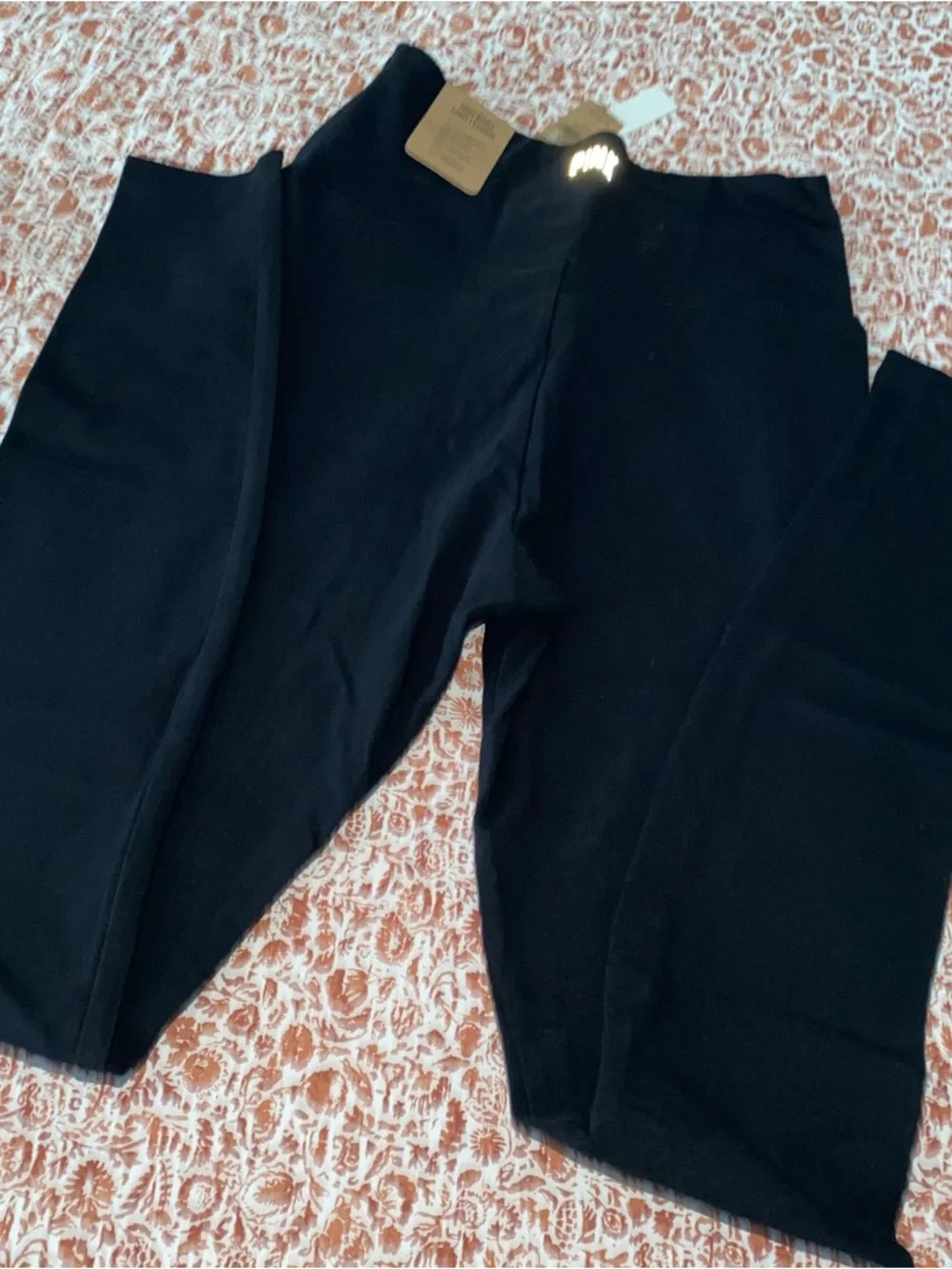PINK Black High Waisted Full Length Leo - Picture 6 of 6